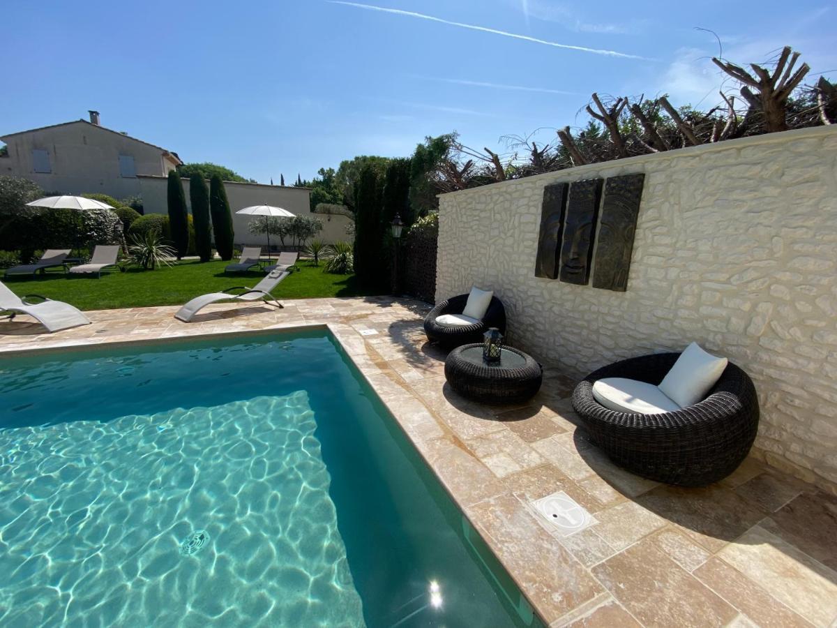 Mas Beau Soleil & Spa Cottages De Charme Avec Jacuzzi&Jardin Prives Saint-Rémy-de-Provence 外观 照片