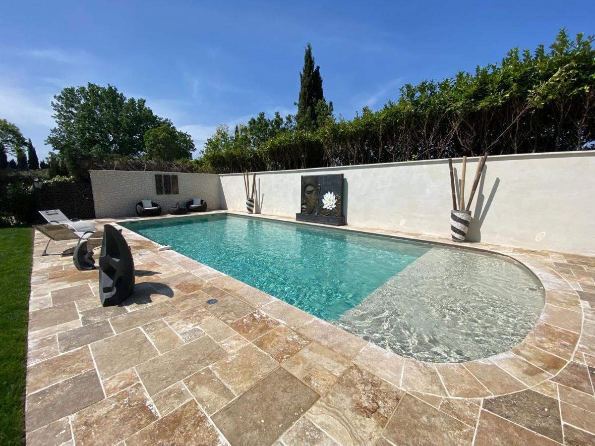 Mas Beau Soleil & Spa Cottages De Charme Avec Jacuzzi&Jardin Prives Saint-Rémy-de-Provence 外观 照片