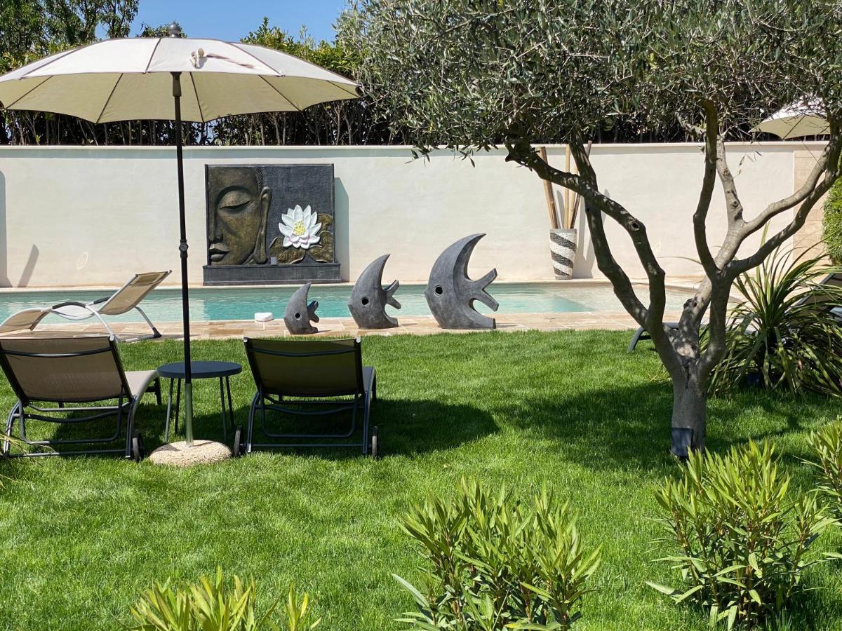 Mas Beau Soleil & Spa Cottages De Charme Avec Jacuzzi&Jardin Prives Saint-Rémy-de-Provence 外观 照片