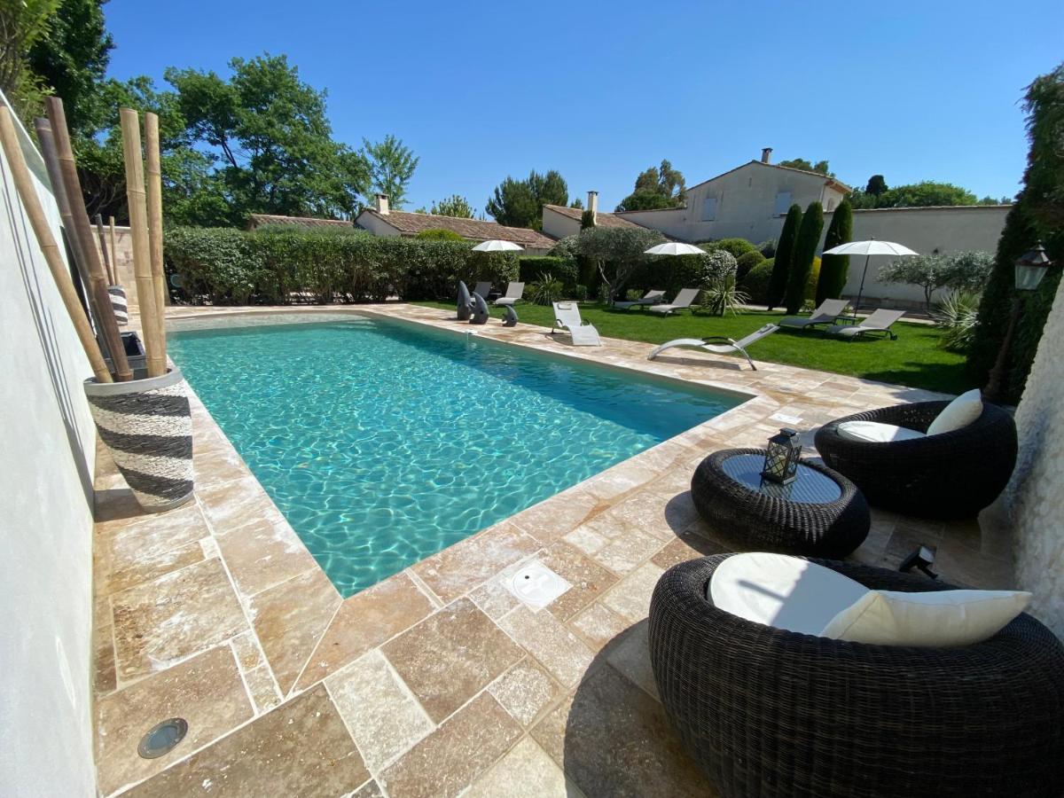 Mas Beau Soleil & Spa Cottages De Charme Avec Jacuzzi&Jardin Prives Saint-Rémy-de-Provence 外观 照片