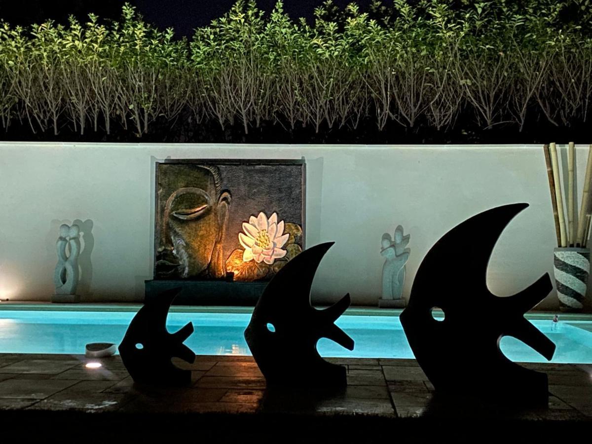 Mas Beau Soleil & Spa Cottages De Charme Avec Jacuzzi&Jardin Prives Saint-Rémy-de-Provence 外观 照片