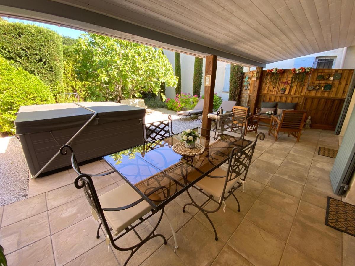 Mas Beau Soleil & Spa Cottages De Charme Avec Jacuzzi&Jardin Prives Saint-Rémy-de-Provence 外观 照片