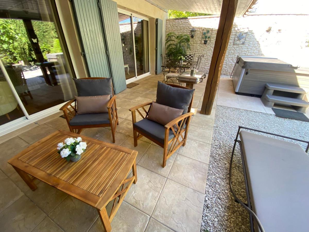Mas Beau Soleil & Spa Cottages De Charme Avec Jacuzzi&Jardin Prives Saint-Rémy-de-Provence 外观 照片